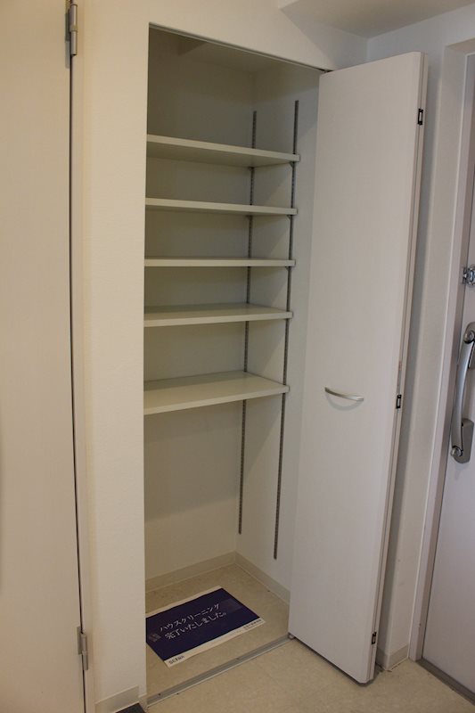 セリーゼ ウエスト 玄関