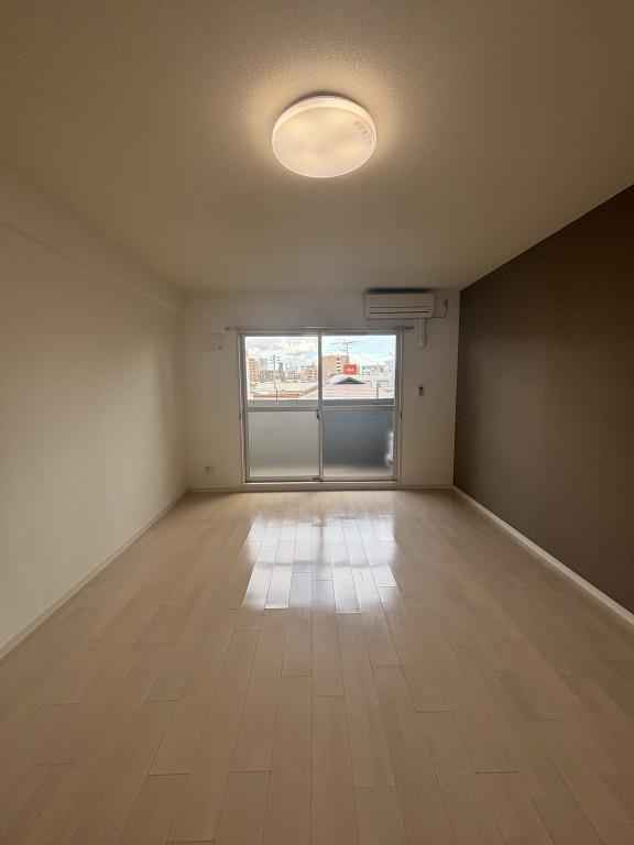 シェリール エヴァン その他10