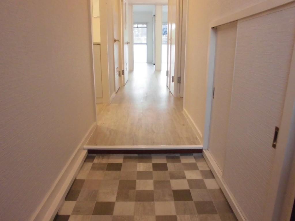 グランデあんご 玄関