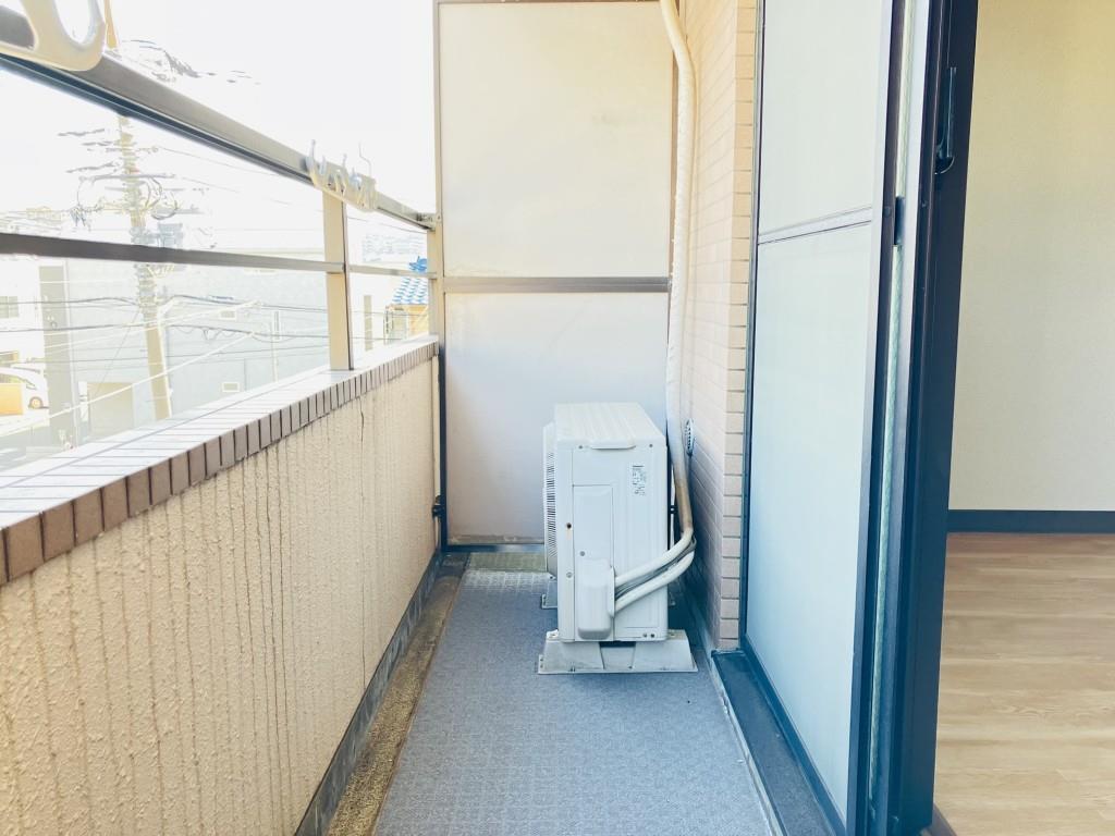 アドバンス二番館 ベランダ