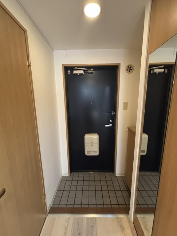 ヴィラすみれ 玄関