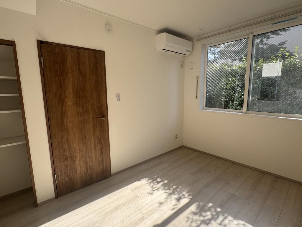 mi patio A棟 ベッドルーム