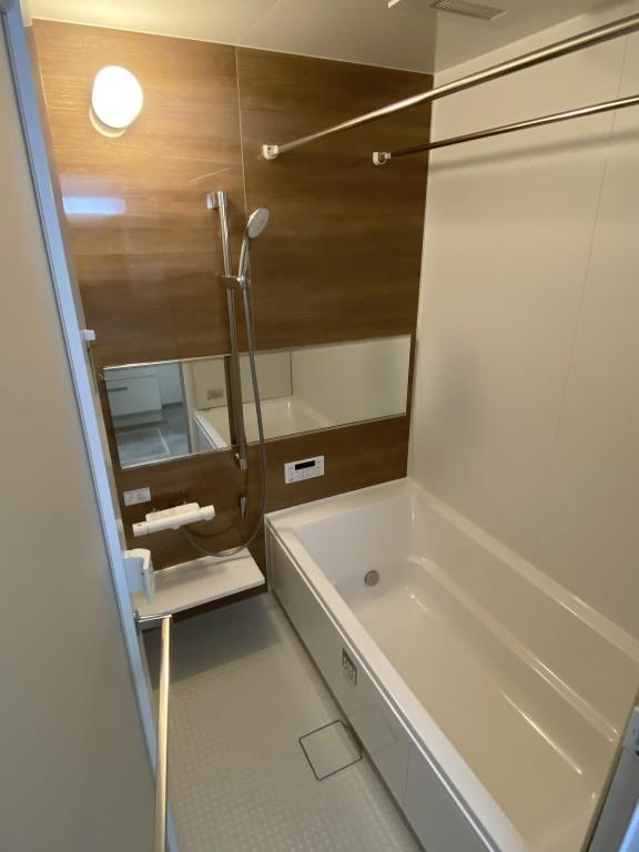 mi patio B棟 風呂画像