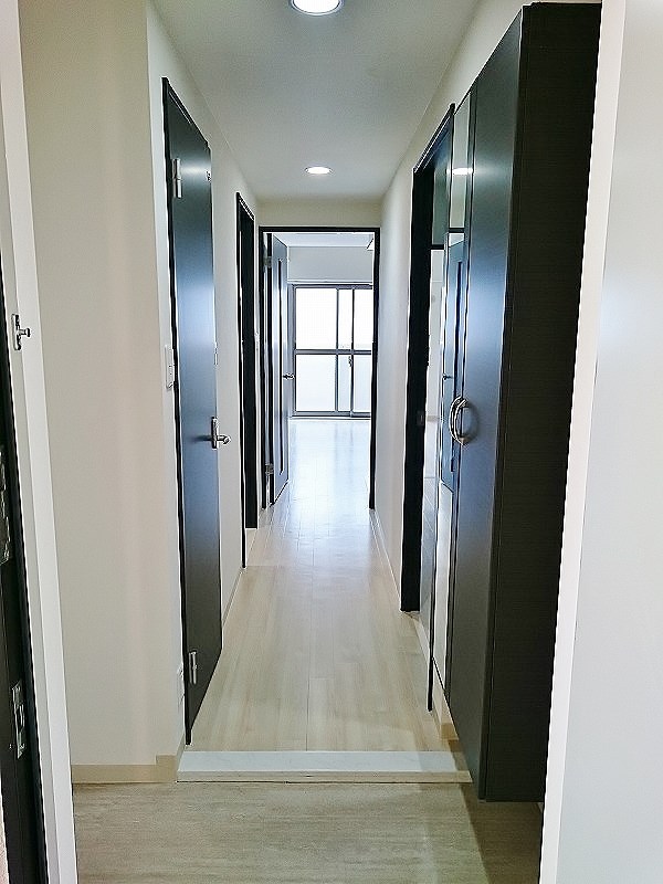 アベニール鷺洲 玄関