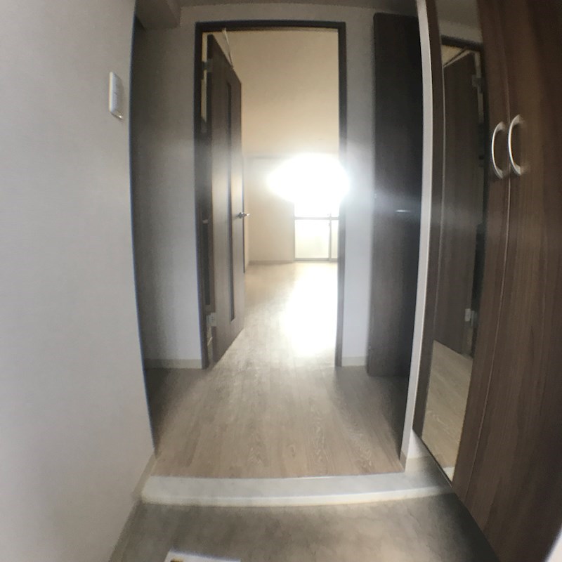 ボヌールロジェ 玄関