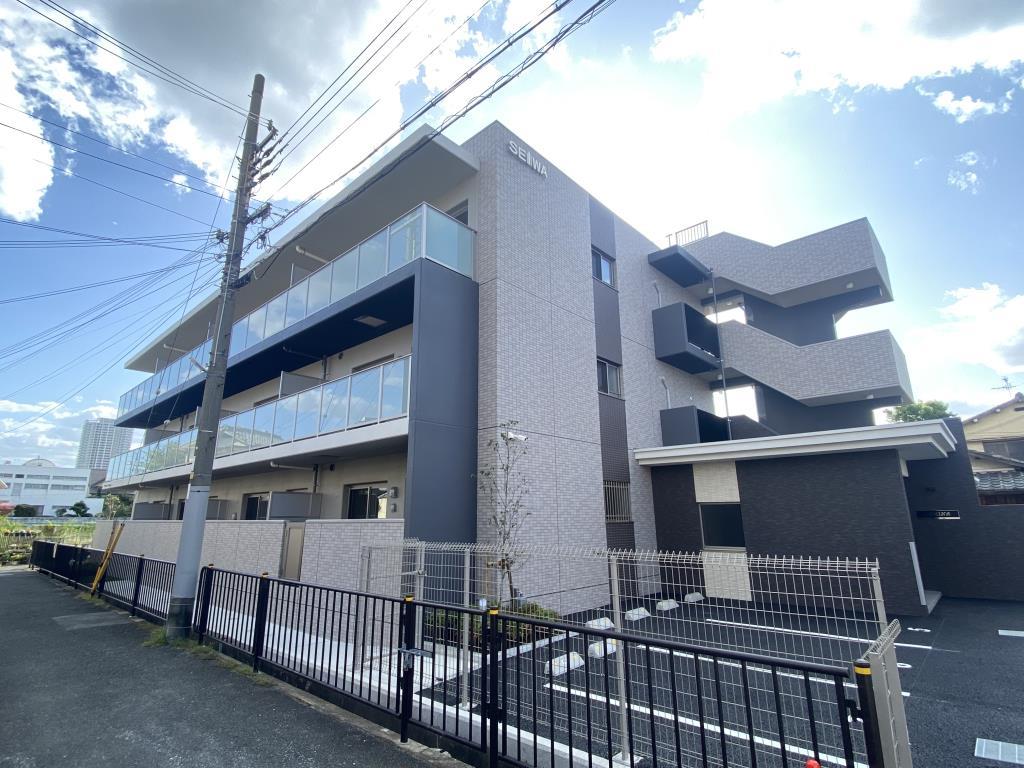 LAMINA 304号室 外観