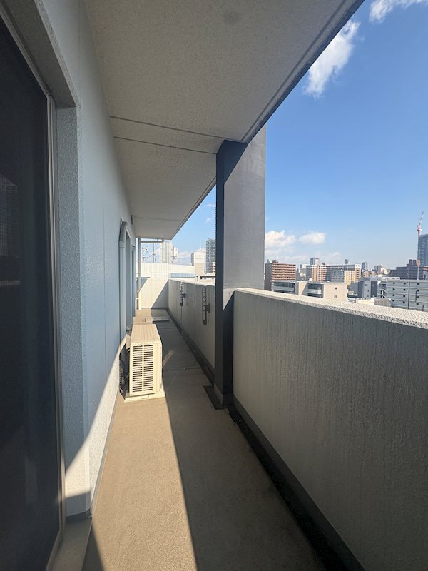 トレヴァンス梅田 ベランダ