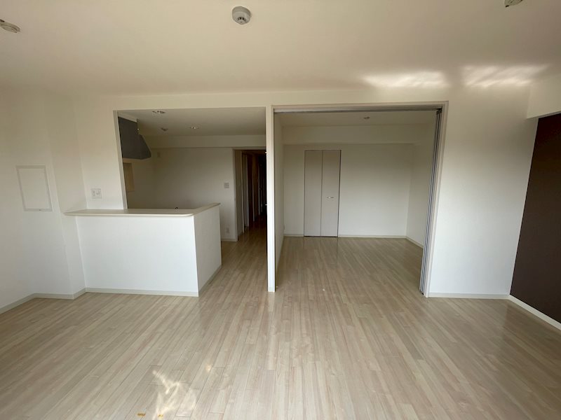 ネオ ソレイユ リビング