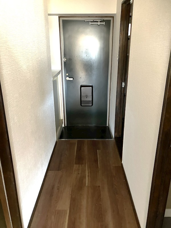 ツカサロイヤルハイツ瓢箪山 玄関