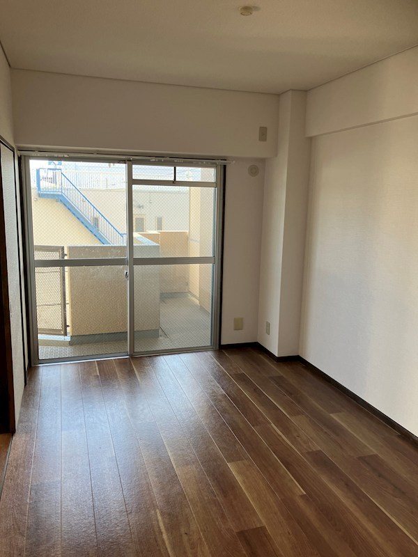 ツカサロイヤルハイツ瓢箪山 ベッドルーム