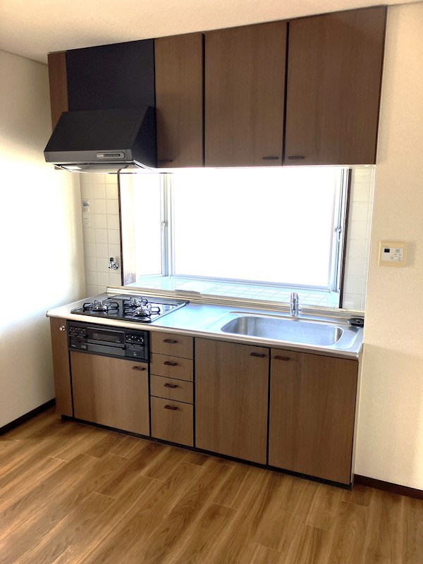 ツカサロイヤルハイツ瓢箪山 リビング