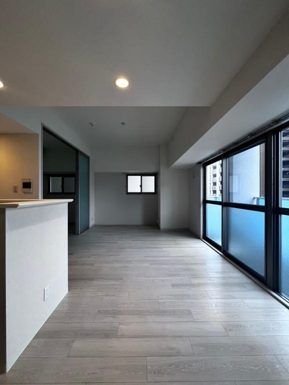 フレール江坂レジデンシャル リビング