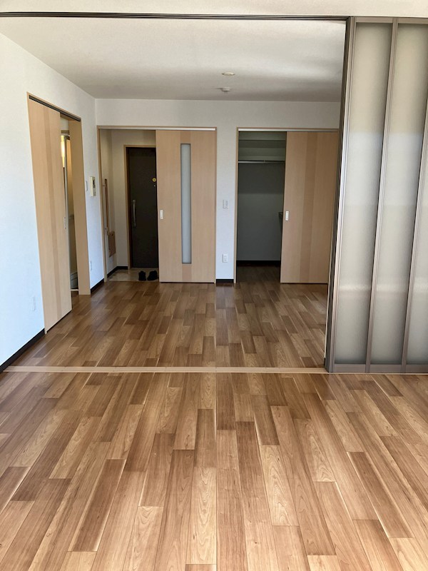 レジデンス八楽 ベッドルーム