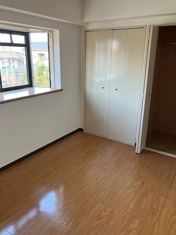 シャルマン・シェソワ ベッドルーム