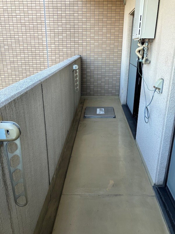 シャルマン・シェソワ ベランダ