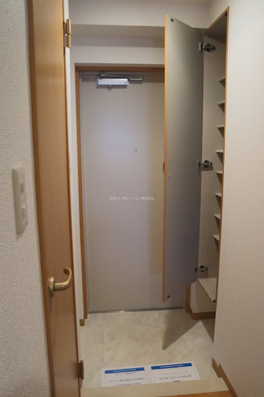 ソフィアコート 玄関
