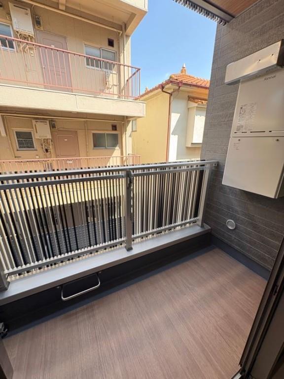 Morris芝 ベランダ