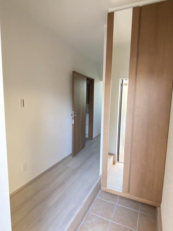 mi patio A棟 玄関