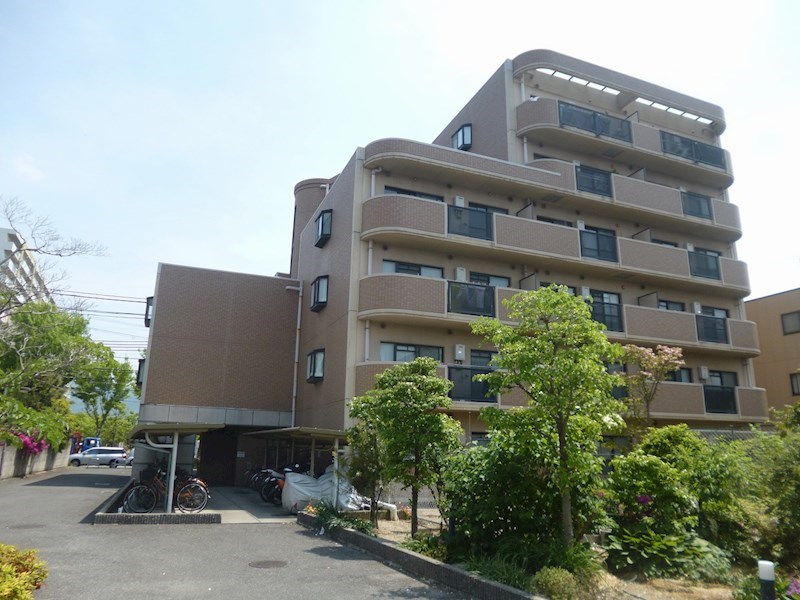 シャルマン・シェソワ 外観写真