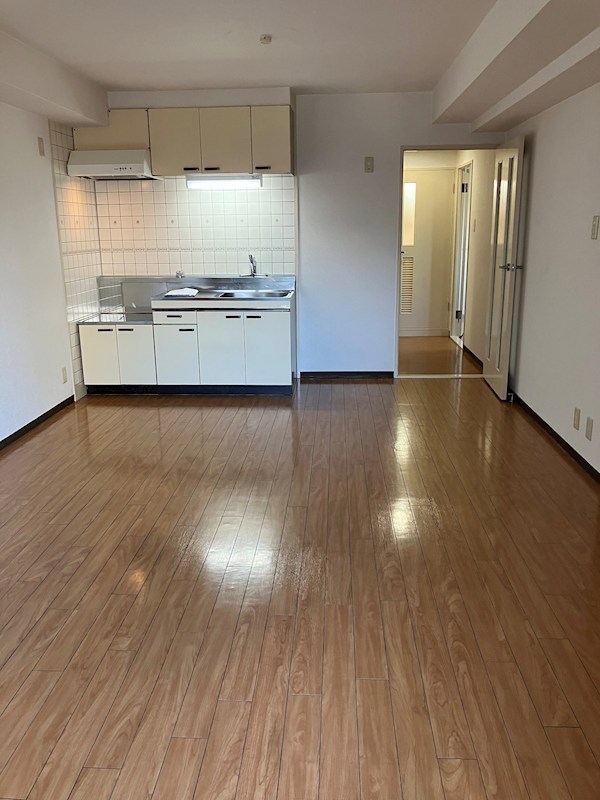 シャルマン・シェソワ その他11