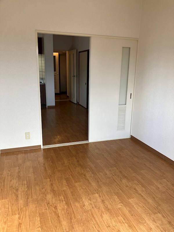 シャルマン・シェソワ ベッドルーム