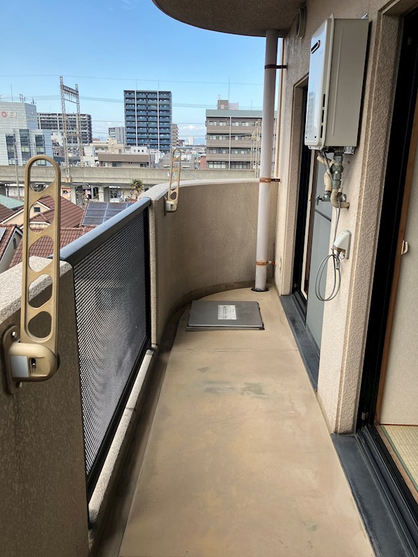 シャルマン・シェソワ ベランダ