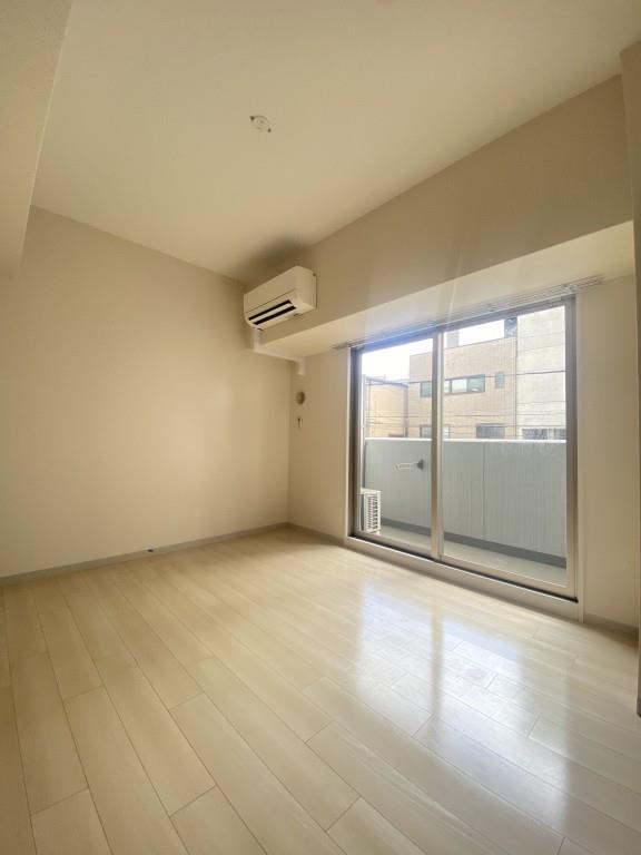 トレヴァンス梅田 リビング