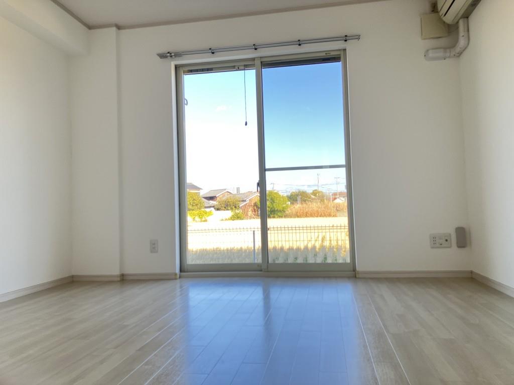 チェリードーレ リビング