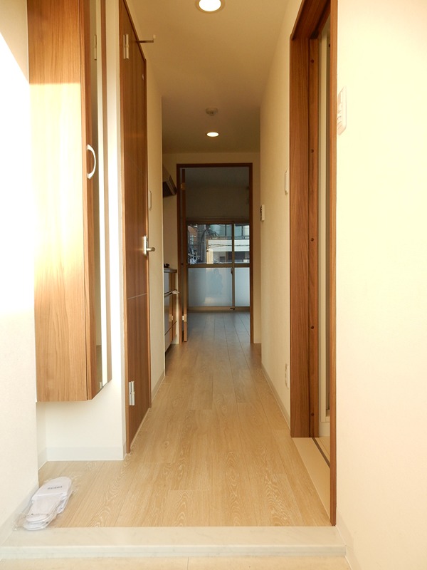 ソレイユ ルヴァン 玄関