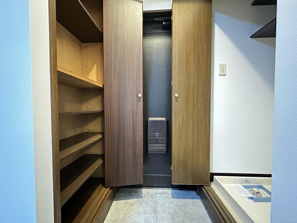 アーバンコートタムラ 玄関