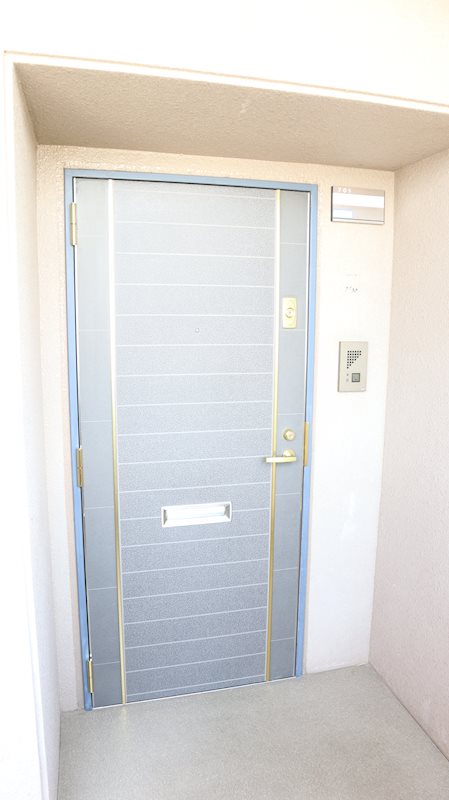 プレミール28 玄関