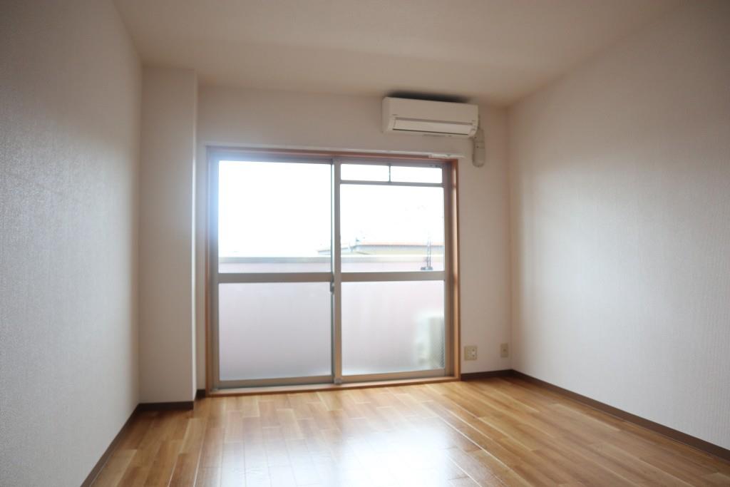 イースト・ワン ベッドルーム