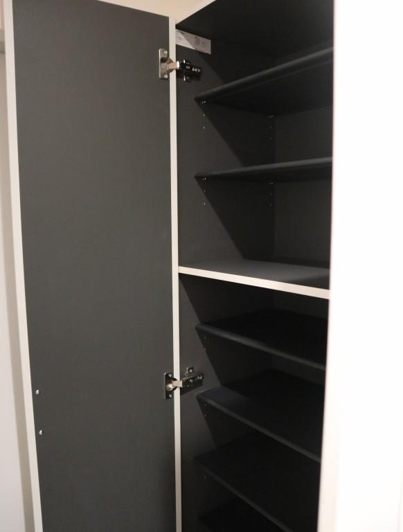 Voiture M&amp;rsquo;h(ヴォアチュールエムス) 玄関