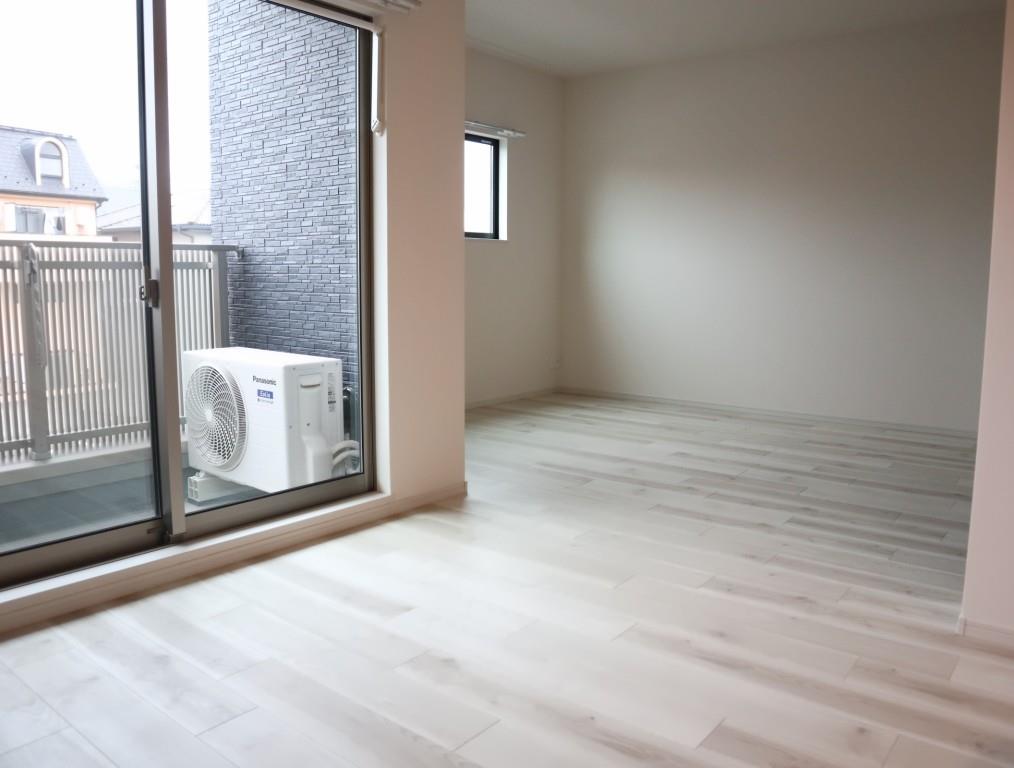 Voiture M&amp;rsquo;h(ヴォアチュールエムス) リビング