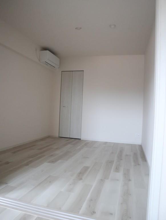 Voiture M&amp;rsquo;h(ヴォアチュールエムス) ベッドルーム