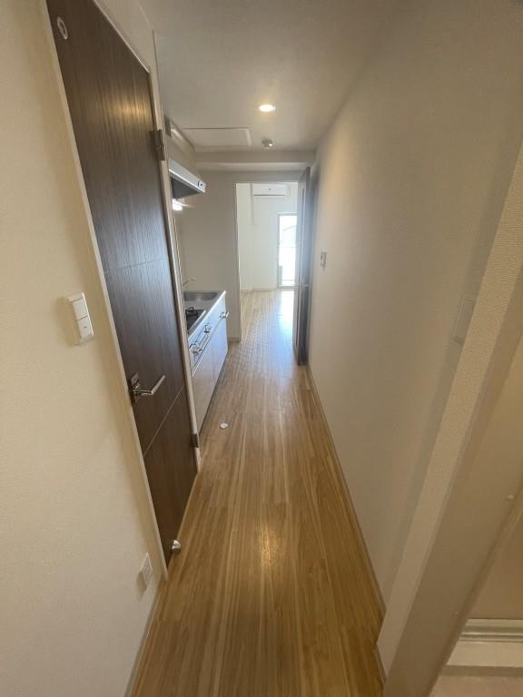 スタシオン俊徳道 玄関