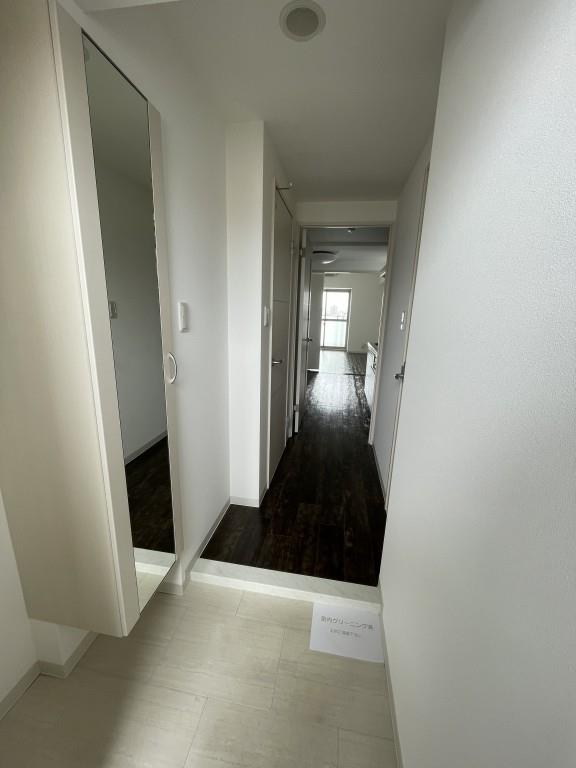 グランパークタワー 玄関