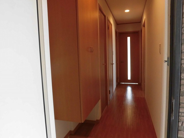 ピュアハウス 玄関