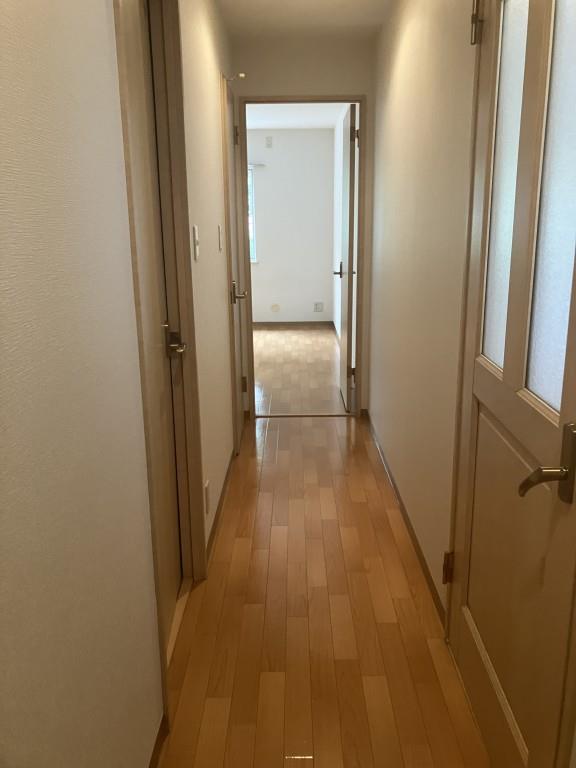 メゾン・ベルデュールB 玄関