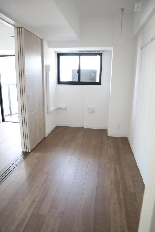 ドゥ バーグ渡辺通 その他3