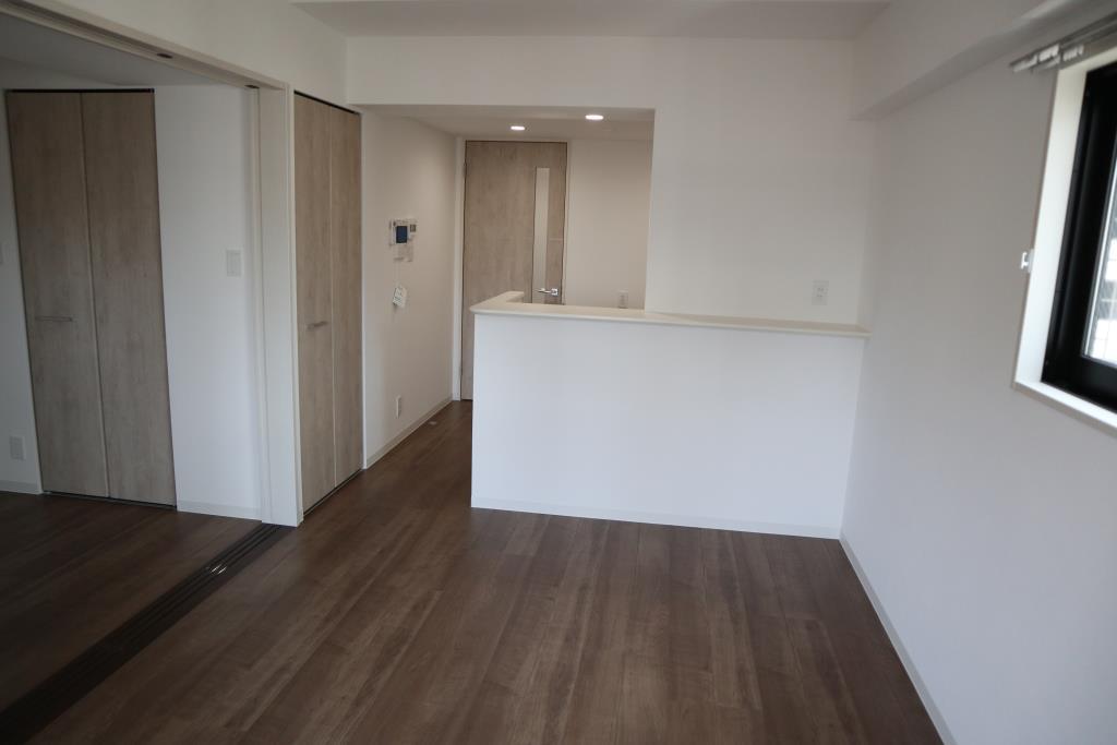 ドゥ バーグ渡辺通 その他4