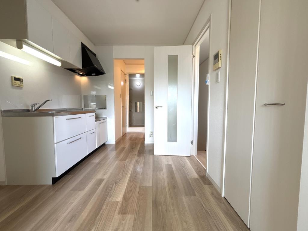 パークサイドイン桃山 玄関