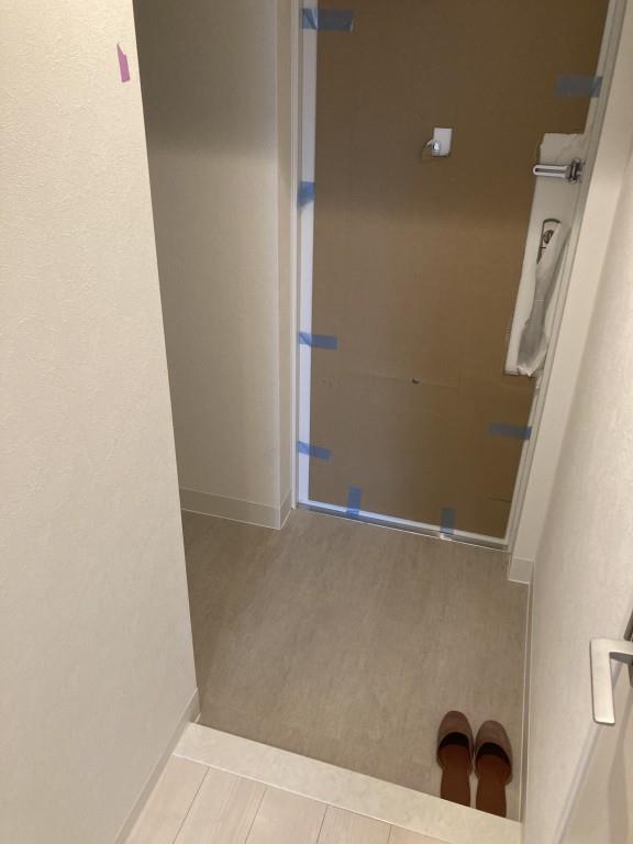 AP L-tage西新 玄関