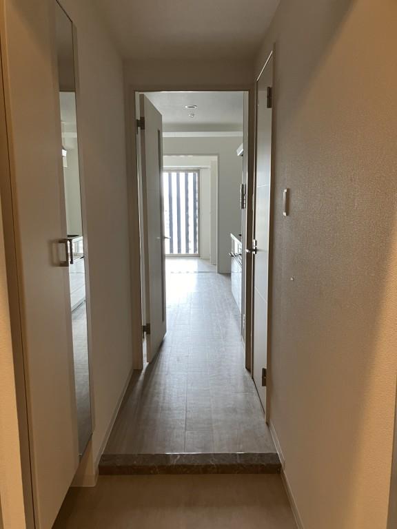 ラ・プレス新栄 玄関