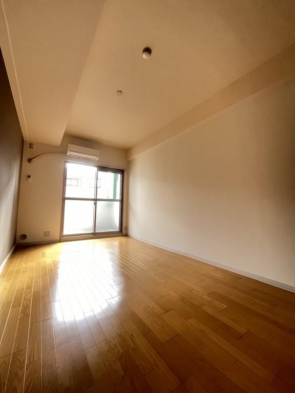 アーバンコンフォート堀江 ベッドルーム