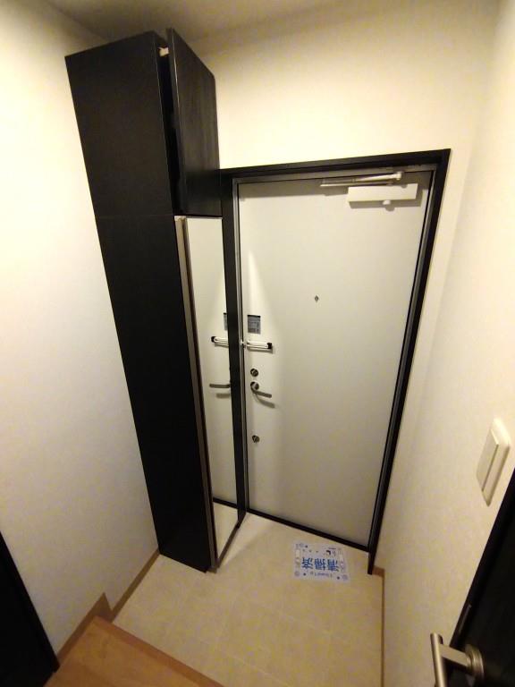 LEAROOMお花茶屋 玄関