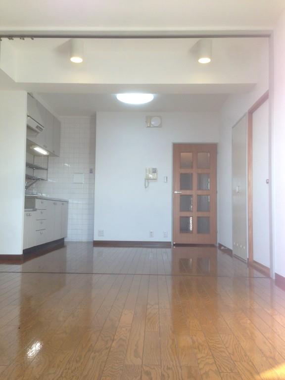 インスコート リビング