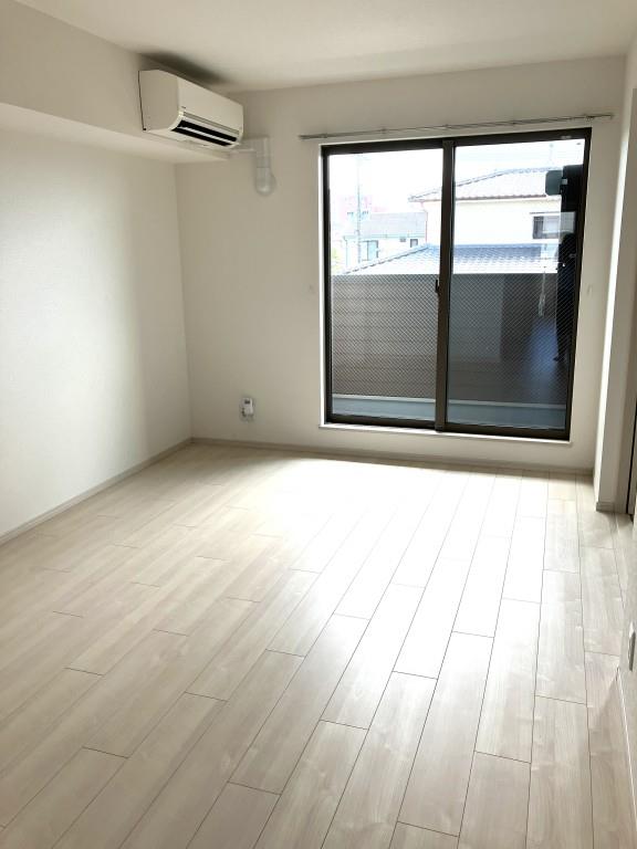 プレミアム県庁前B棟 リビング