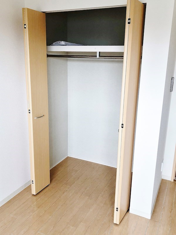 フローラル エヴァン その他3