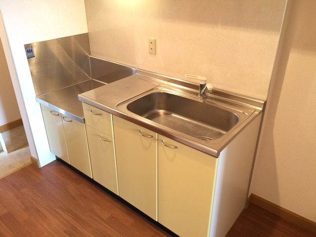 エフ・ビヤン キッチン